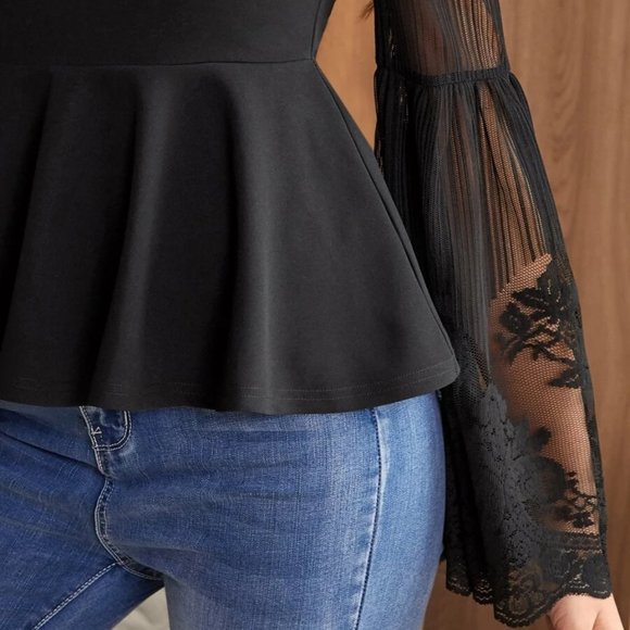 Ruffle Hem Top with Lace Detail Bell Sleeve black - Picture 5 of 5